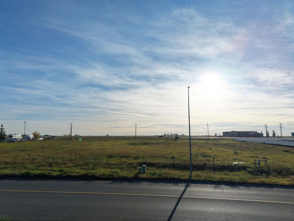 Third View of #5 24 Street SE, Industrial Park High River, High River, Alberta, T1V 0B3