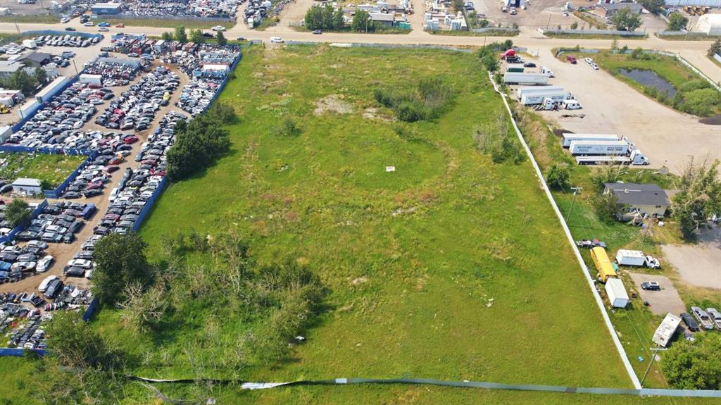 MLS® listing #114509561 for sale located at 7120 40 Street NE