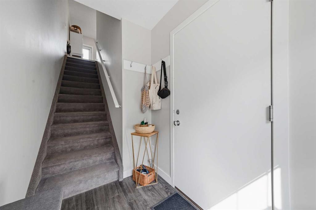 Third View of 604, 125 Caribou Crescent , Clearview Ridge, Red Deer, Alberta, T4P 0V6