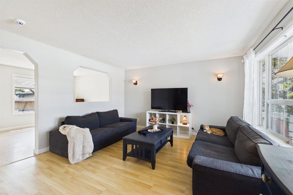Fourth View of 27 Bridlewood Park SW, Bridlewood, Calgary, Alberta, T2Y3R6