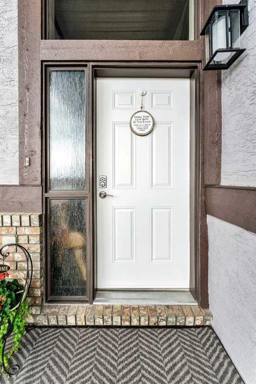 Fifth View of 1174 16 Street NE, Northeast Crescent Heights, Medicine Hat, Alberta, T1C1P9