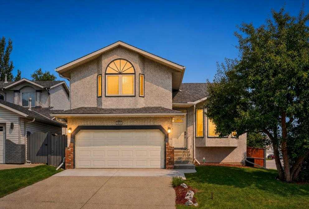 Second View of 105 Riverview Court SE, Riverbend, Calgary, Alberta, T2C 3V7