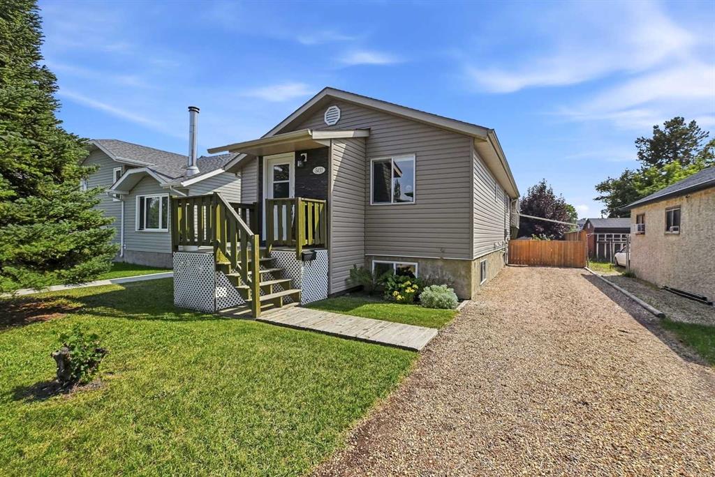 Main View of 5431 55 Avenue , Lacombe Residential Subdivision, Lacombe, Alberta, T4L 1M1