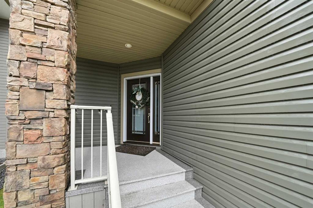 Fourth View of 13 Lazaro Close , Laredo, Red Deer, Alberta, T4R 0R6