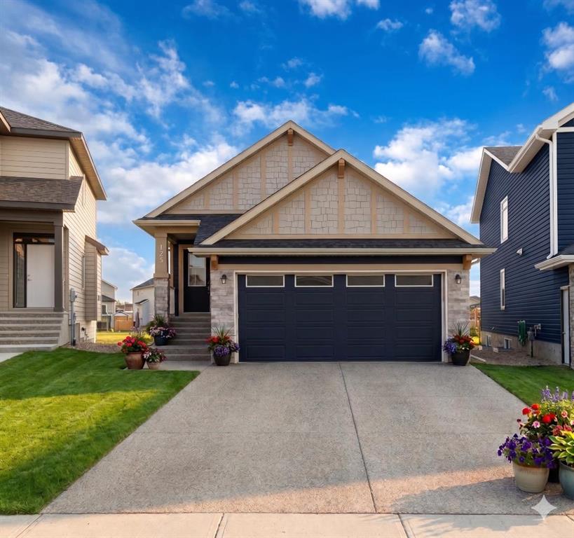 125 Monarch Bend , A2333122, Alberta,