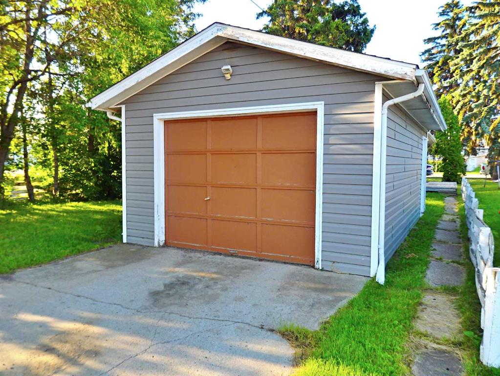 Third View of 4604 48B Avenue , Vermilion, Vermilion, Alberta, T9X 1R8