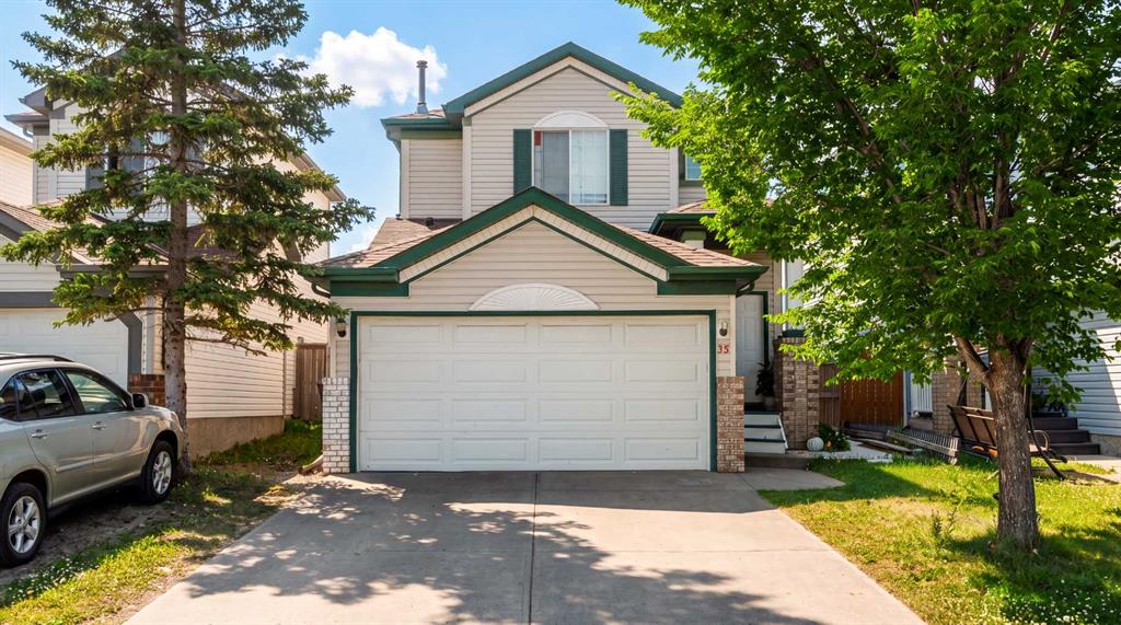 35 Martin Crossing Park NE, A2333208, Alberta,