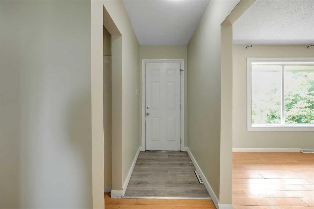 Fourth View of 1506 36 Street SE, Forest Lawn, Calgary, Alberta, T2A 1C6