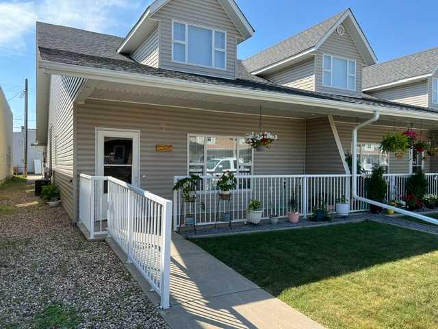 Third View of 5008A 49 Street , Downtown East, Stettler, Alberta, T0C 2L0