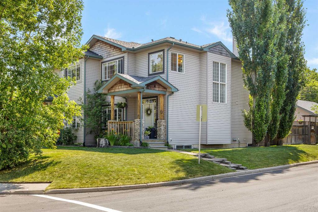 Third View of 301 29 Avenue NE, Tuxedo Park, Calgary, Alberta, T2E 2C4