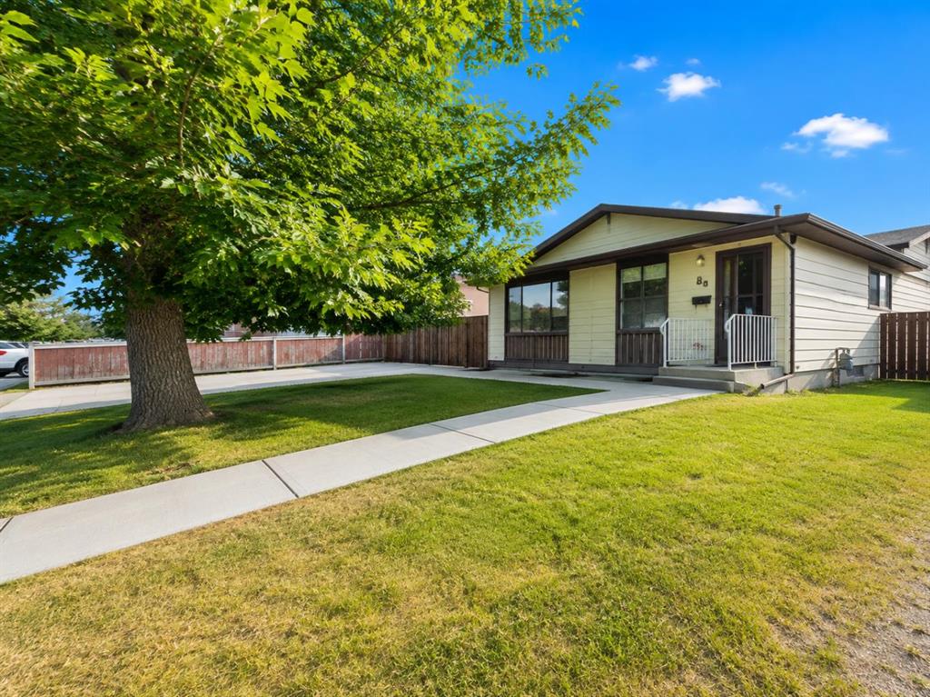 Third View of 88 Castleglen Way NE, Castleridge, Calgary, Alberta, T3J 1T3
