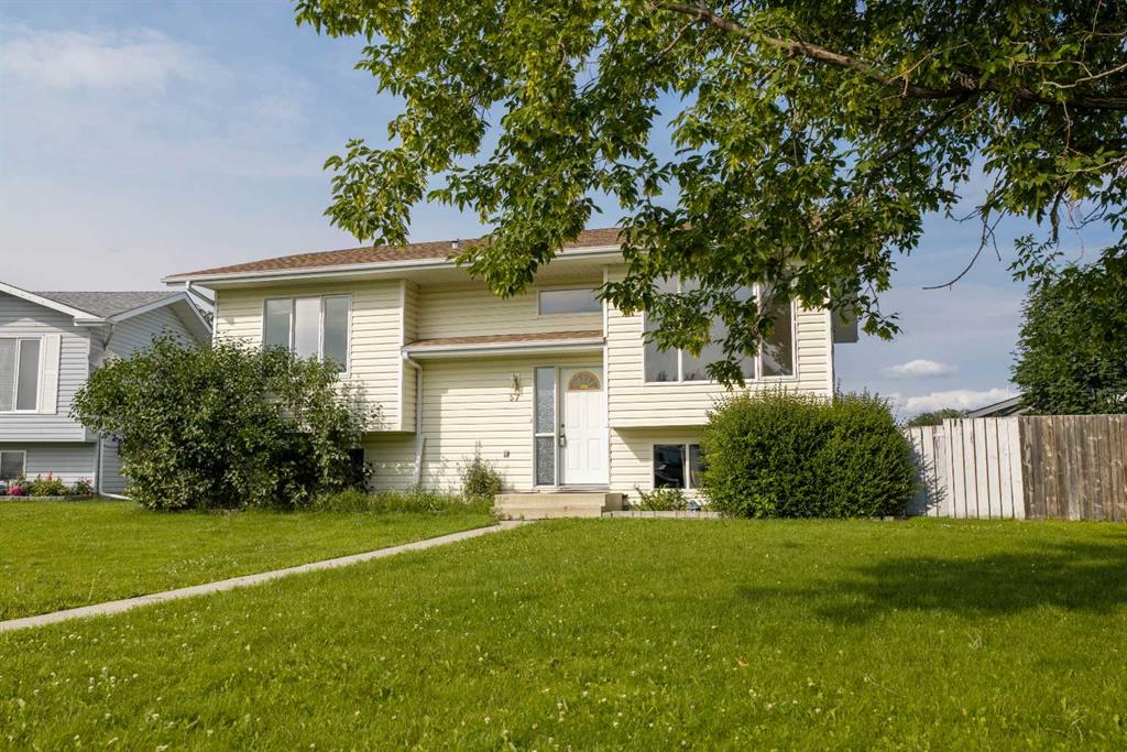 Fifth View of 57 Atkinson Crescent , NONE, Whitecourt, Alberta, T7S 1C7