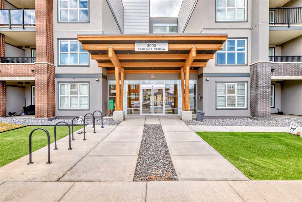 3210, 95 Burma Star Road SW, A2333360, Alberta,