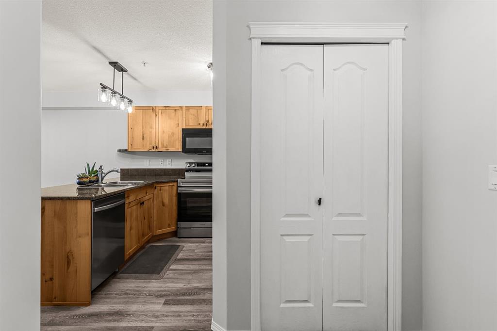 Fourth View of 120, 300 Palliser Lane , NONE, Canmore, Alberta, T1W 0H5