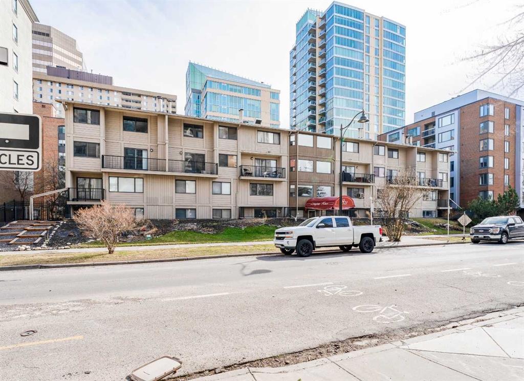 MLS® listing #114556975 for sale located at 31, 821 3 Avenue SW