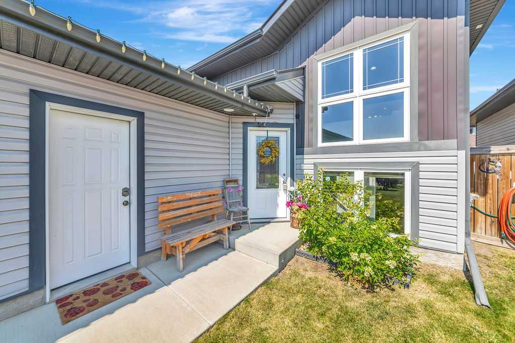 Third View of 4206 40th Street Close , Larsen Grove, Lloydminster, Saskatchewan, S9V 2J4