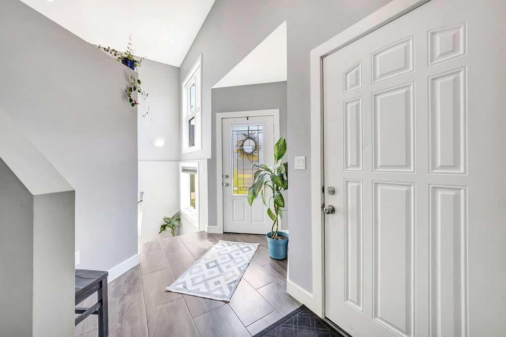Fourth View of 4206 40th Street Close , Larsen Grove, Lloydminster, Saskatchewan, S9V 2J4