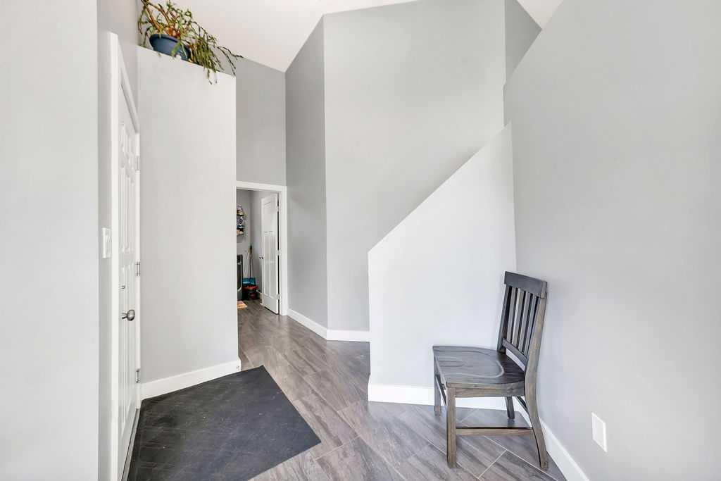 Fifth View of 4206 40th Street Close , Larsen Grove, Lloydminster, Saskatchewan, S9V 2J4