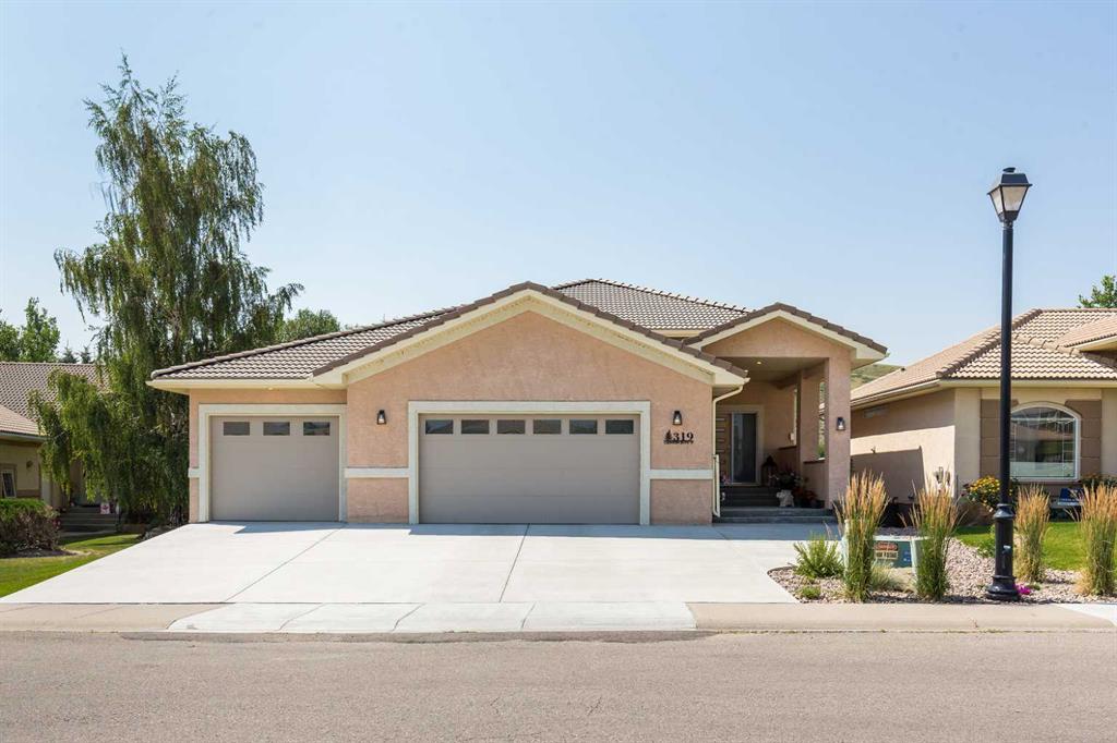319 Canyon Boulevard W, A2333508, Alberta,