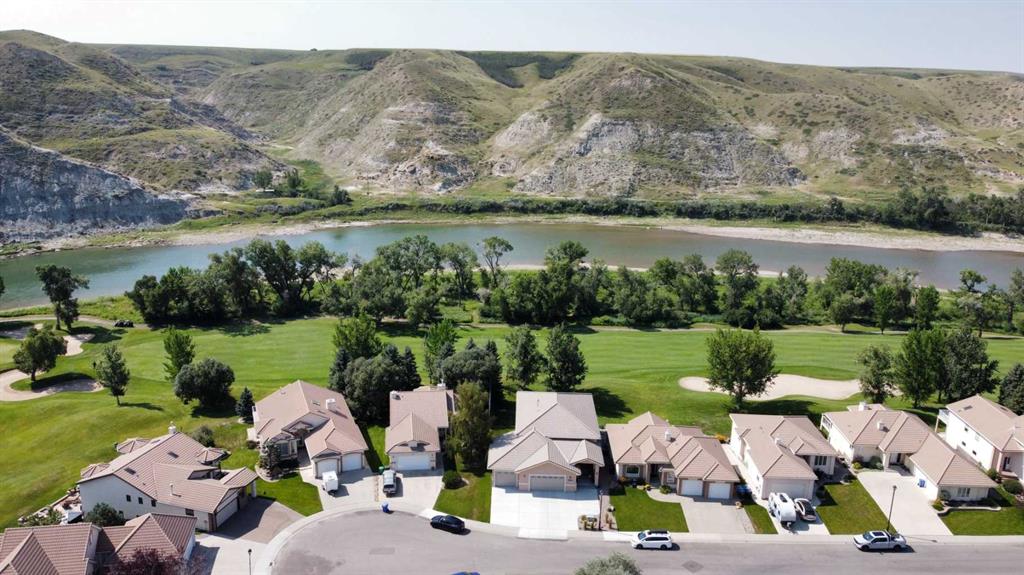 Fifth View of 319 Canyon Boulevard W, Paradise Canyon, Lethbridge, Alberta, T1J 6V2