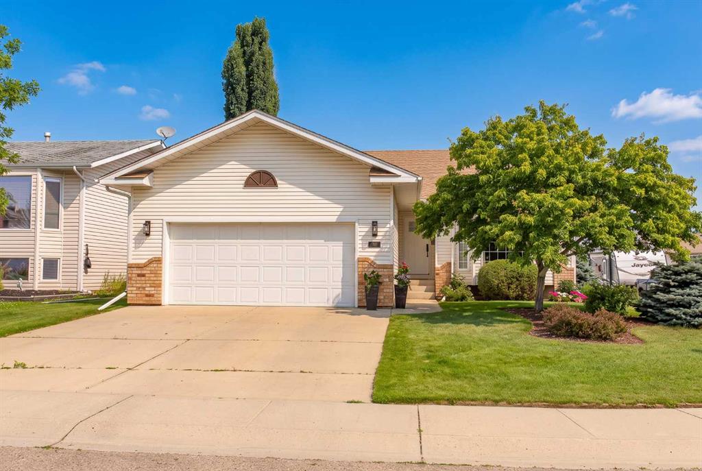 Third View of 70 Densmore Crescent , Deer Park Estates, Red Deer, Alberta, T4R 2L6