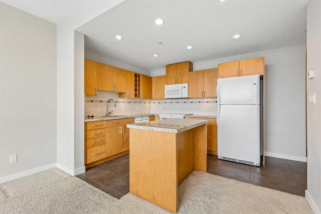 Fifth View of 2204, 77 Spruce Place SW, Spruce Cliff, Calgary, Alberta, T3C 3X6