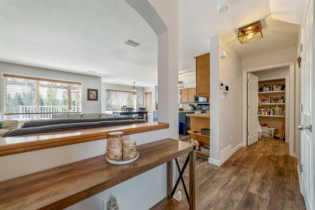 Fourth View of 68 Blackfoot Circle W, Indian Battle Heights, Lethbridge, Alberta, T1K 7V6
