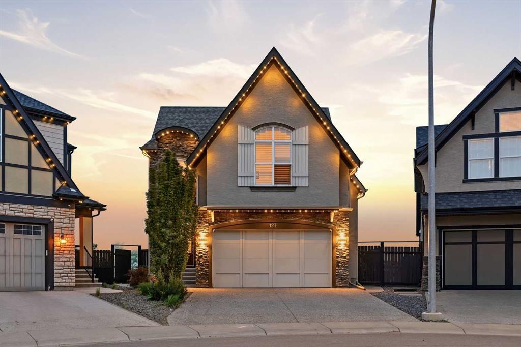 MLS® listing #114569791 for sale located at 127 Marquis Grove SE