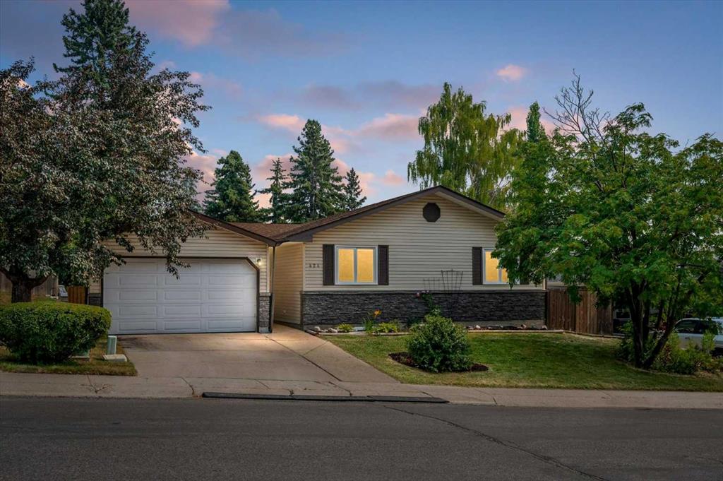 Second View of 424 Silver Valley Drive NW, Silver Springs, Calgary, Alberta, T3B 4C2