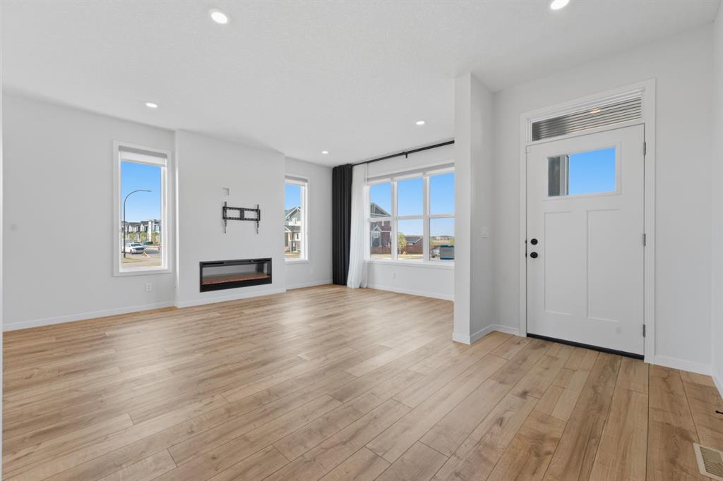 Fifth View of 20305 45 Street SE, Seton, Calgary, Alberta, T3M 3W2