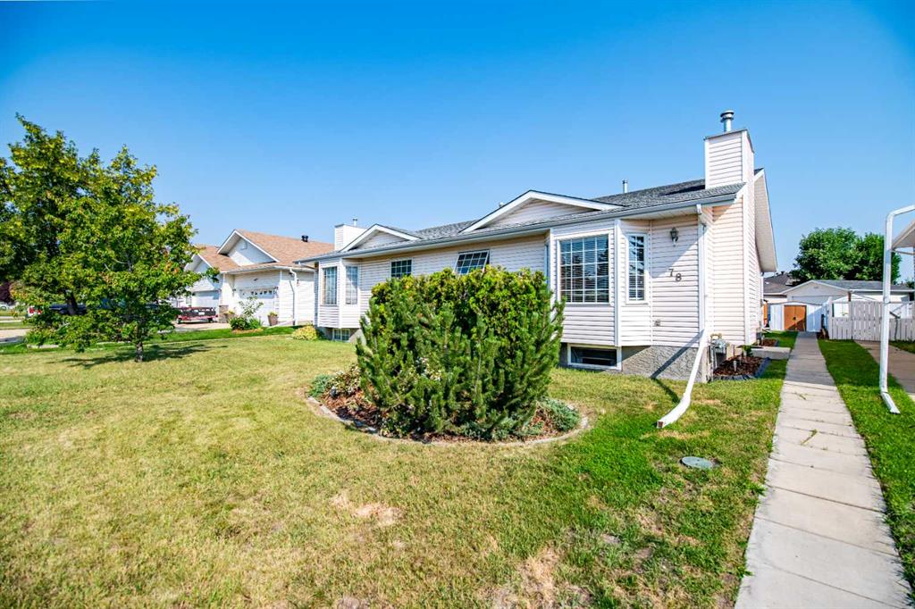 78 Duston Street , A2333809, Alberta,