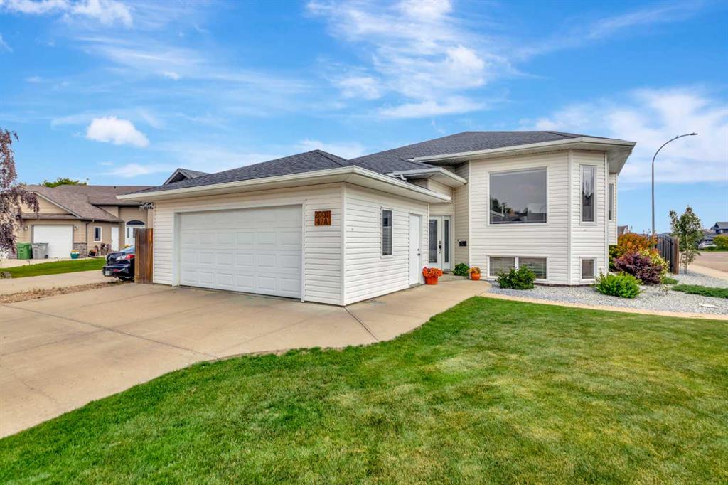 Main View of 2001 47A Avenue Close , Wallacefield, Lloydminster, Saskatchewan, S9V 1N8