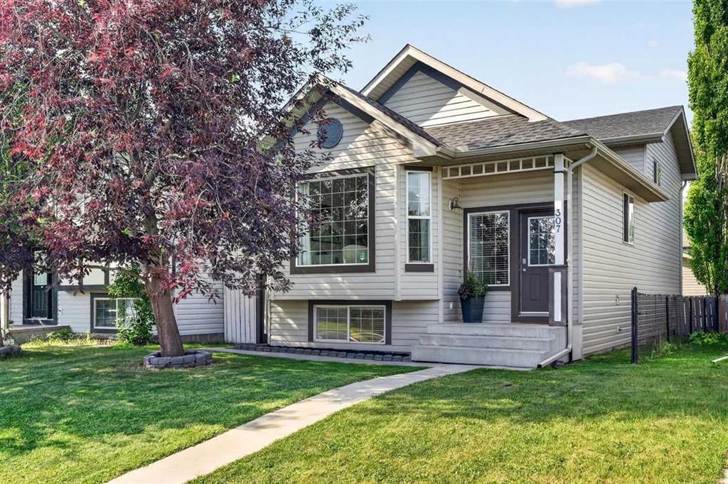 Second View of 307 Covehaven View NE, Coventry Hills, Calgary, Alberta, T3K 5S4