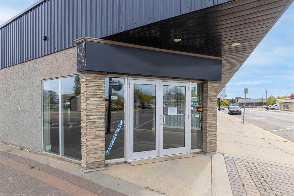Fourth View of 4813 49 Avenue , Central Business District, Lloydminster, Saskatchewan, S9V 0L9