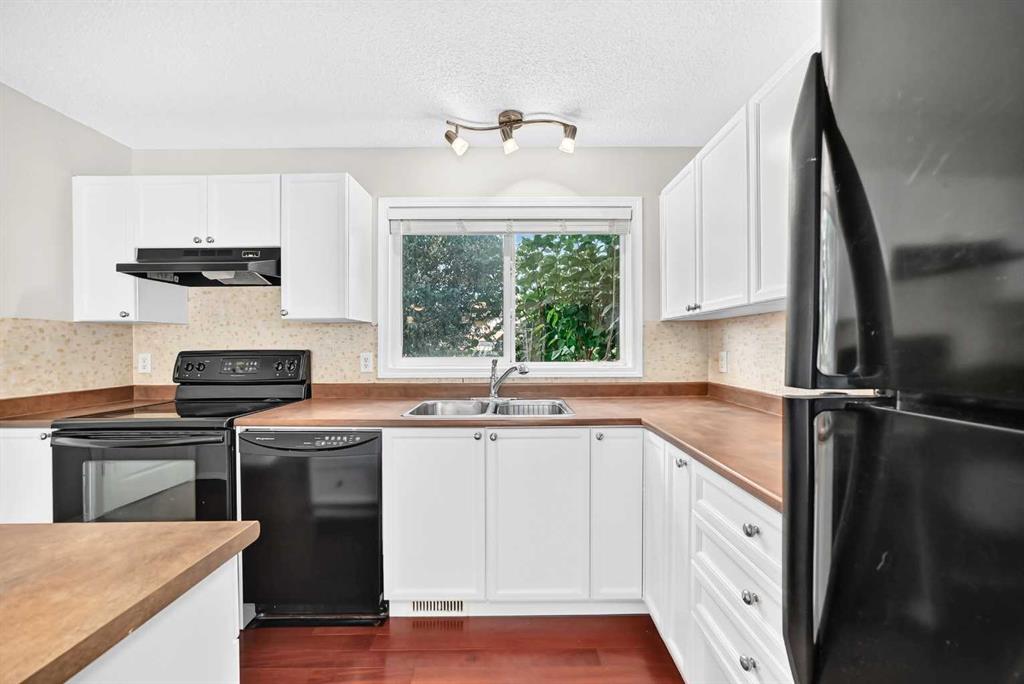 Fourth View of 321 Elgin Point SE, McKenzie Towne, Calgary, Alberta, T2Z 4Z9