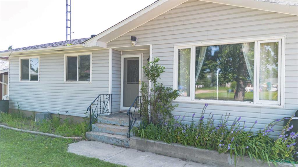 Fifth View of 5005 53 Street , NONE, Castor, Alberta, T0C 0X0