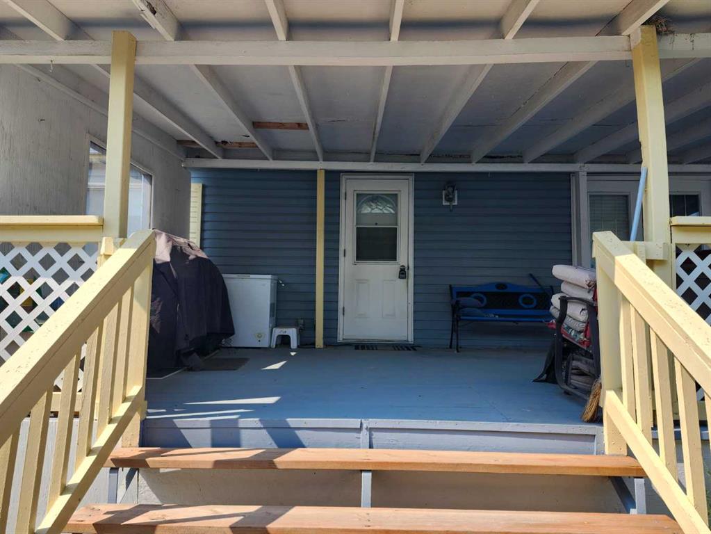 Fifth View of 85 Greenwood Villa , Newcastle, Drumheller, Alberta, T0J0Y2