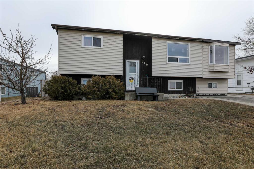 210 Macewan Street , A2333927, Alberta,