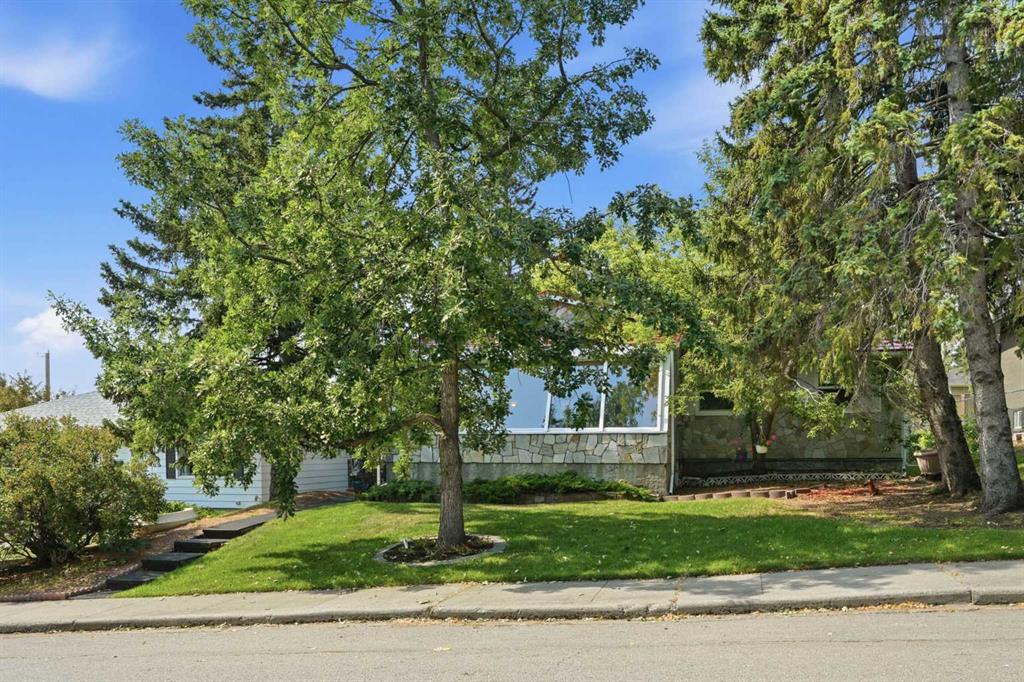 13 Tipton Place NW, A2333948, Alberta,