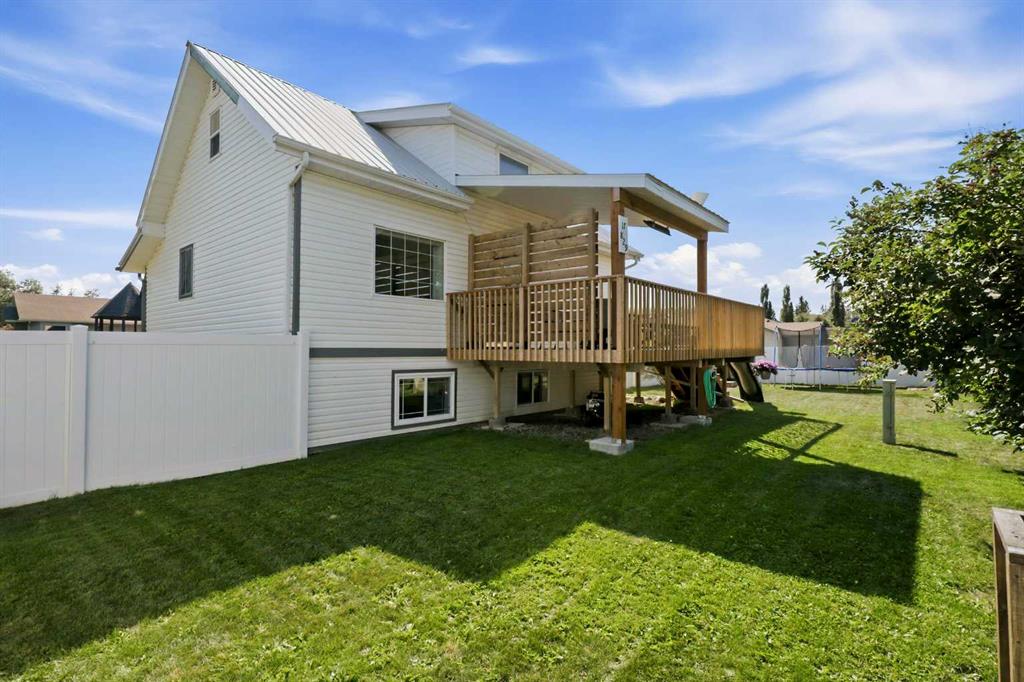 17, 829 20 Street , A2333961, Alberta,