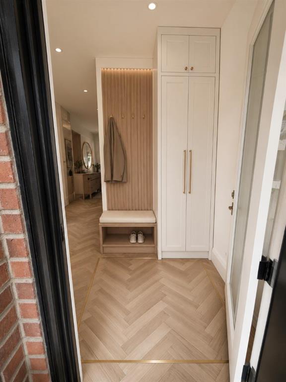 Third View of 20 27 Avenue SW, Erlton, Calgary, Alberta, T2S 2X8