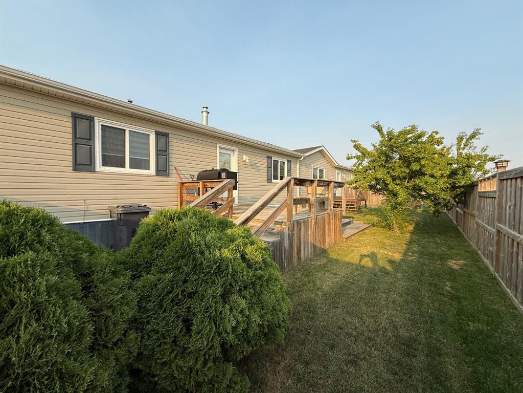 Third View of 48, 349 Railway Avenue , NONE, Duchess, Alberta, T0J 0Z0