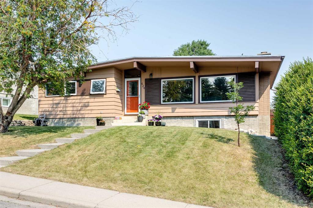 Third View of 624 Sherman Avenue SW, Southwood, Calgary, Alberta, T2W 0N2
