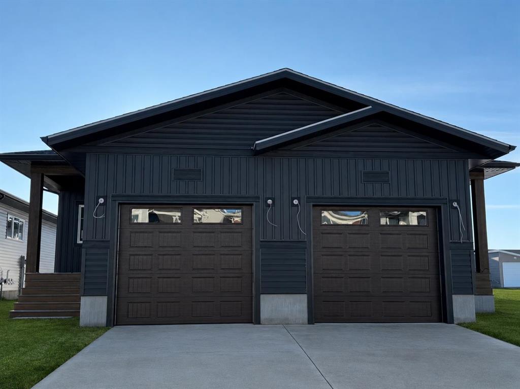 85 Gray Close , A2334045, Alberta,