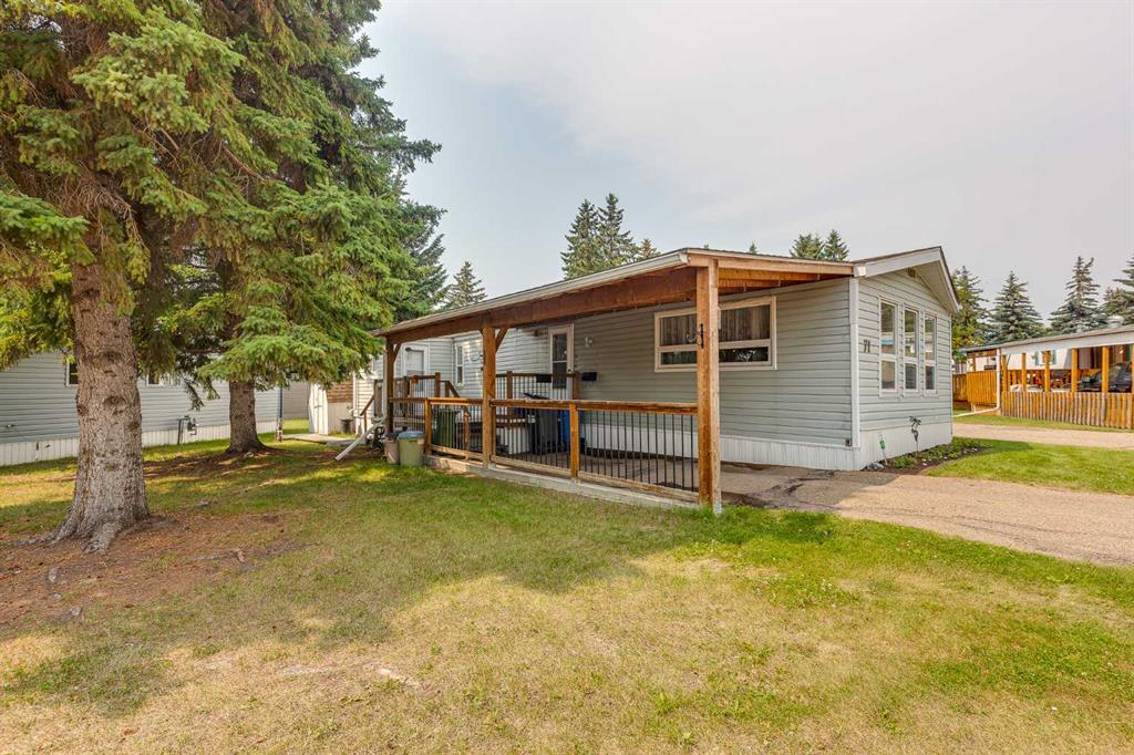 71 Parkside Avenue , A2334071, Alberta,