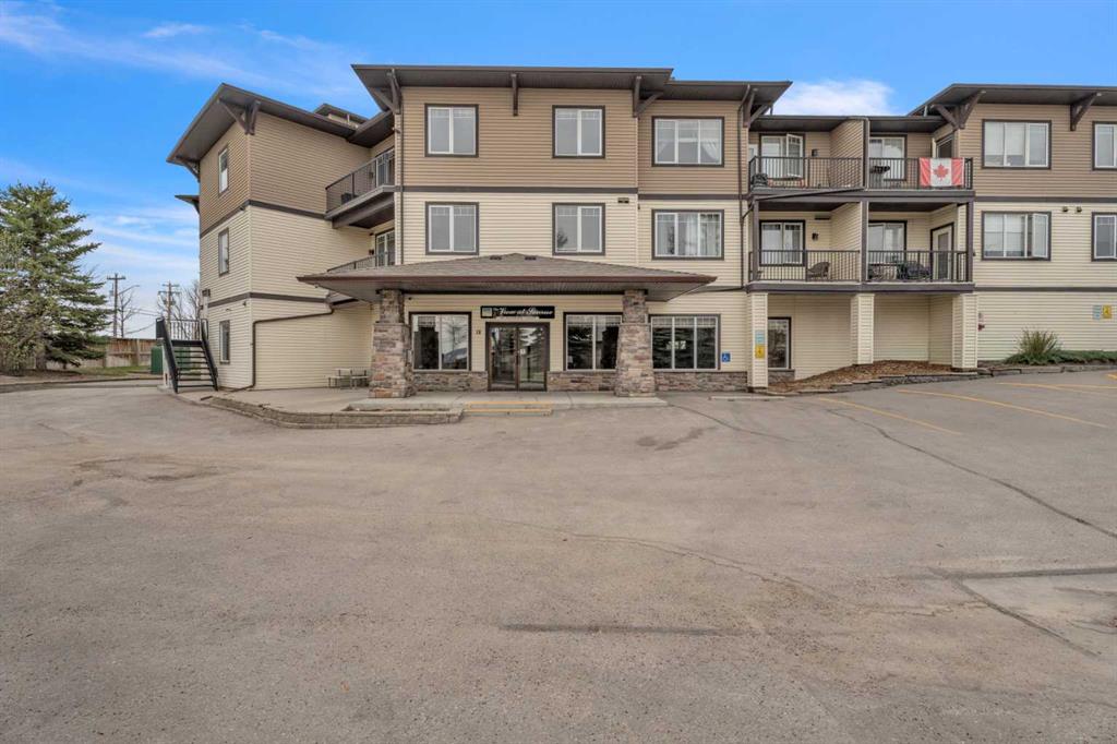 215, 43 Sunrise Loop SE, A2334153, Alberta,
