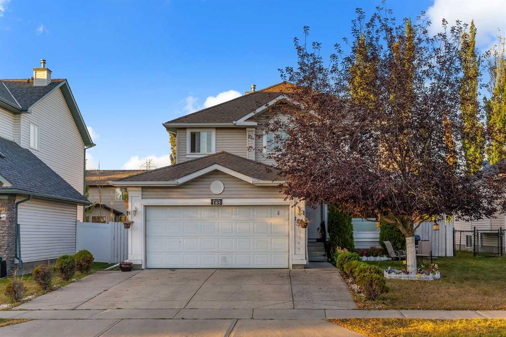 185 West Lakeview Drive , A2334163, Alberta,