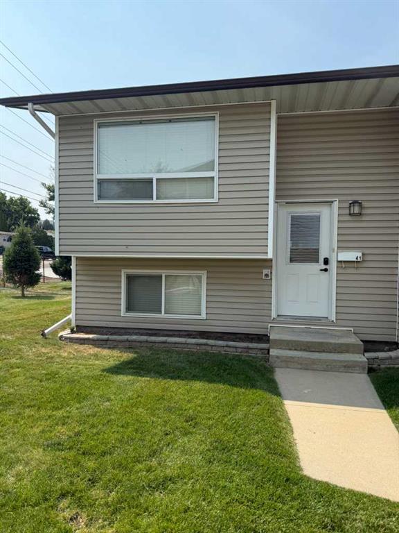 41 Link Court SW, A2334185, Alberta,