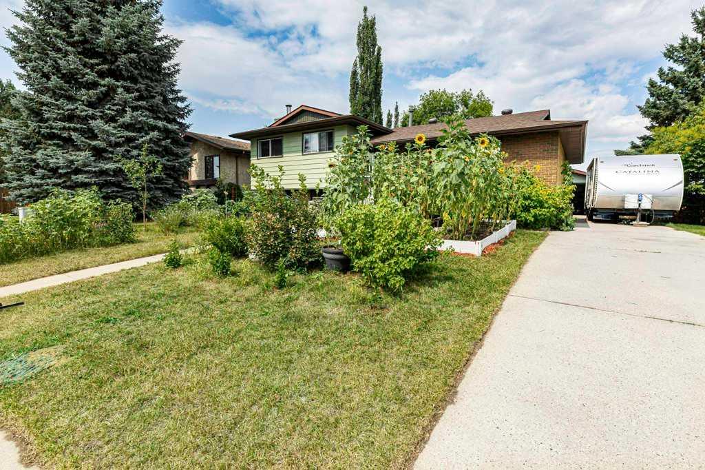 Fourth View of 65 Hart Crescent S, Highland Green Estates, Red Deer, Alberta, T4N6E5