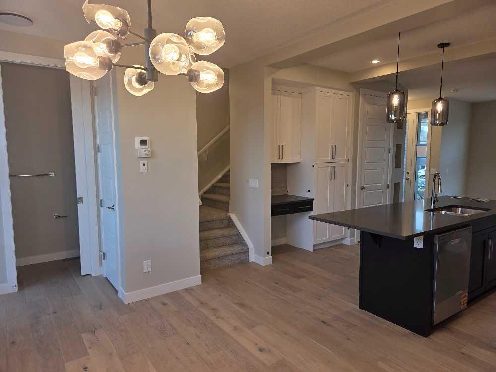 Fifth View of 195 Lanark Boulevard SE, Lanark, Airdrie, Alberta, T4A 3R7